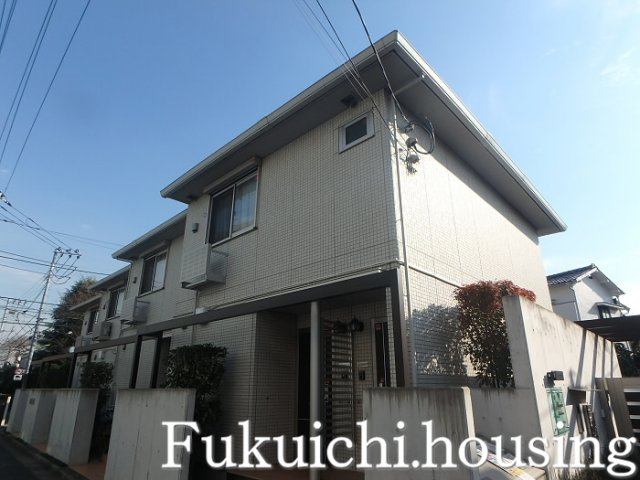 オーク明大前の外観