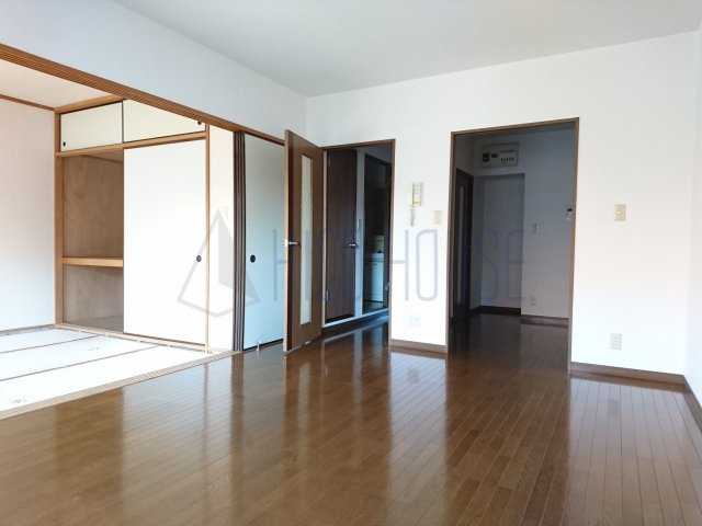 ラ・ネックス川越の居間・リビング