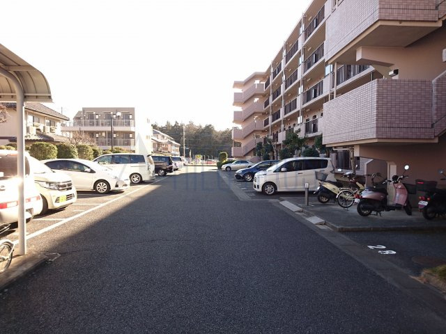 ラ・ネックス川越の駐車場
