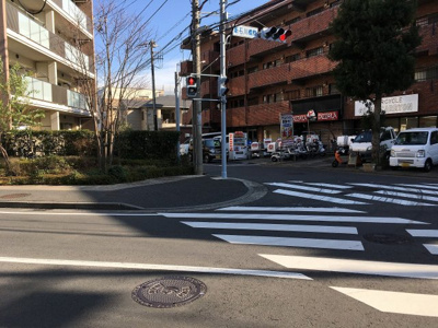 【周辺】 | ドレッセあざみ野セリーズ | 前面道路
