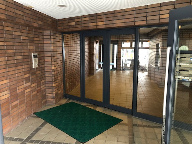 パラッツォ五反田のエントランス|落ち着いたエントランスです