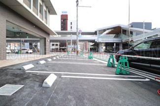 【駐車場】 | １Ｆ側面駐車場