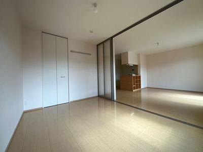 【洋室】 | エスポワールＥ棟