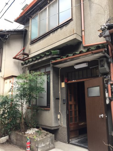 下京区天使突抜2丁目の外観