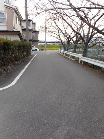 伏見区横大路三栖木下屋敷町30番、25番9、25番10の前面道路含む現地写真|前道（北）