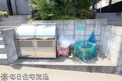 【その他共用部分】 | 砂漠のバラ