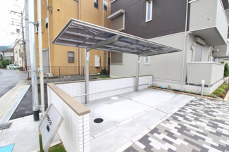 【その他共用部分】 | 屋根付き駐輪場