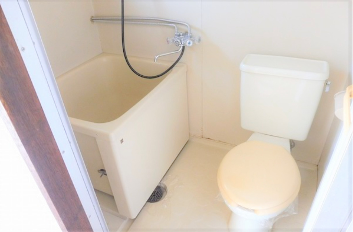 パナハイツのトイレ|落ち着いた色調のトイレです