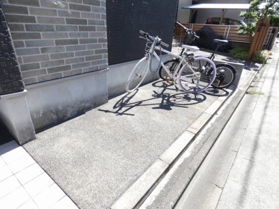 【駐車場】 | グランツ六番町