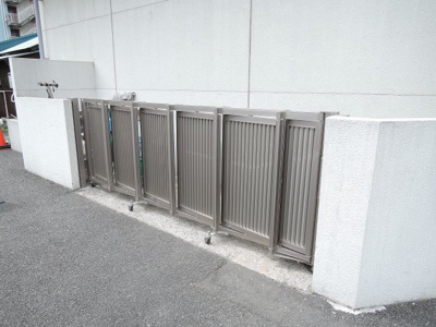 【その他共用部分】 | セントラル新子安 | ゴミ置場