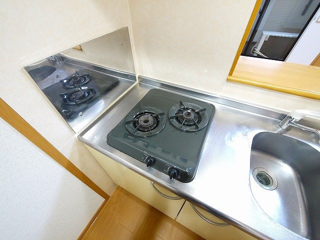 パレット法蓮の設備|2口コンロで自炊も楽々です