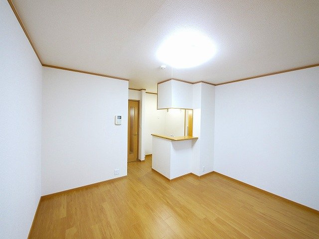 パレット法蓮の居間・リビング|おしゃれな居間です