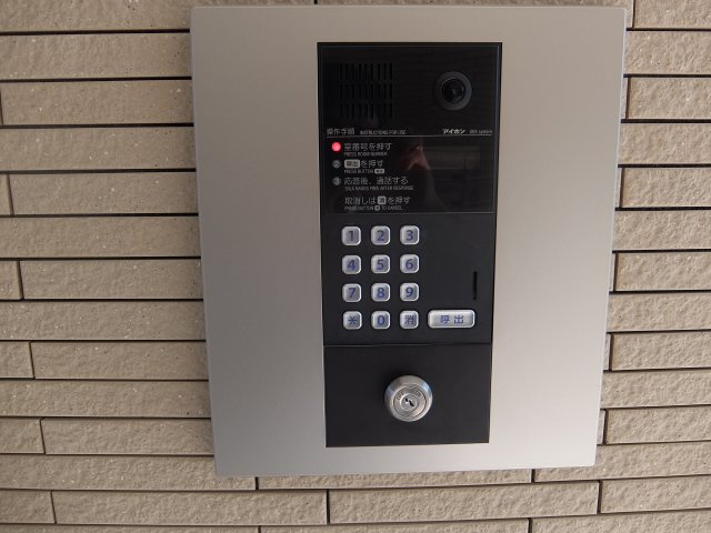 セナリオフォルム馬橋Ⅲのエントランス