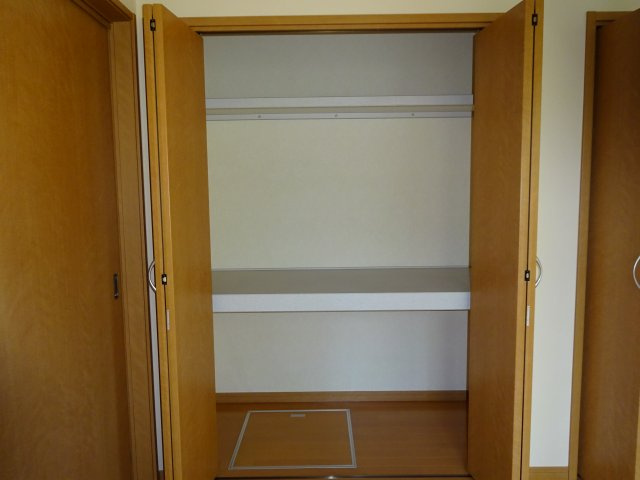 プレシャス ジュノーの収納