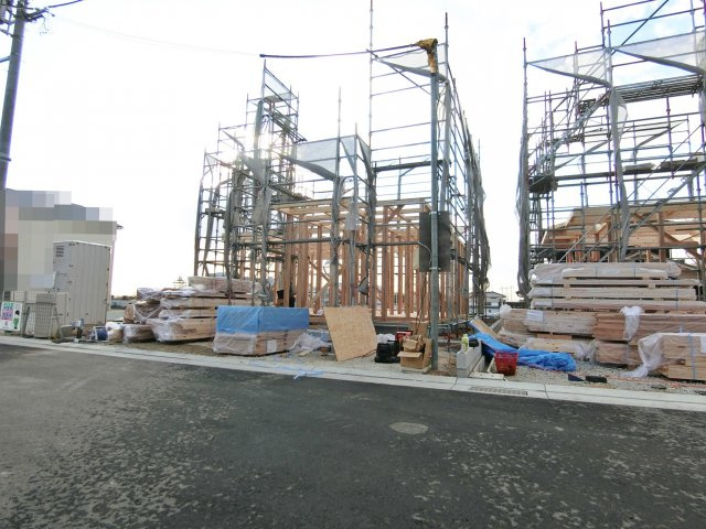 西区岩岡町岩岡第２　２号棟の外観
