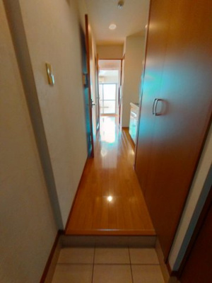 【玄関】 | インパレス小阪