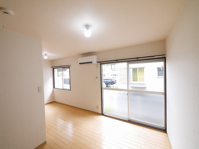 メゾン法蓮の居間・リビング