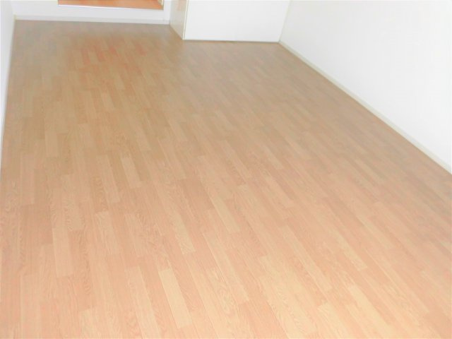 一光林町コーポ第一の洋室