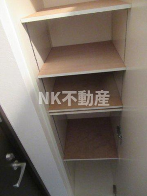 【玄関】 | ルミエール山中（布施賃貸） | シューズボックスです