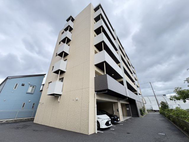 フォルトメゾン鬼高の外観