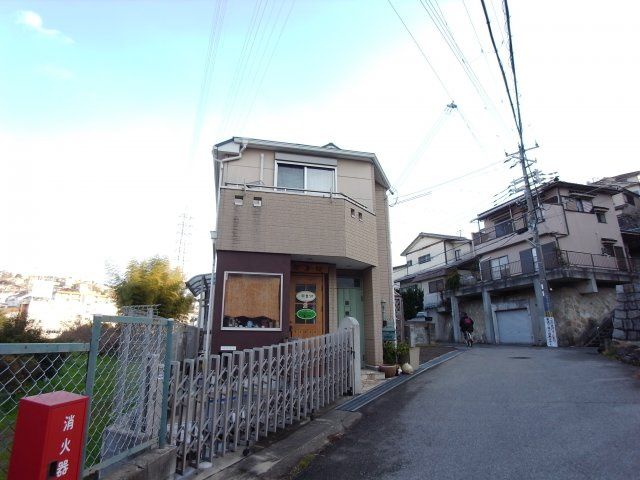 垂水区西舞子9丁目中古戸建の外観