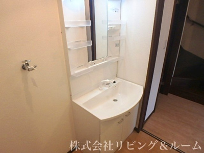 【独立洗面台】 | アムール