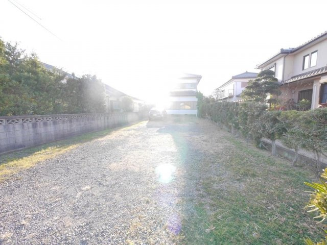 神崎邸の駐車場|駐車場に車を止められます