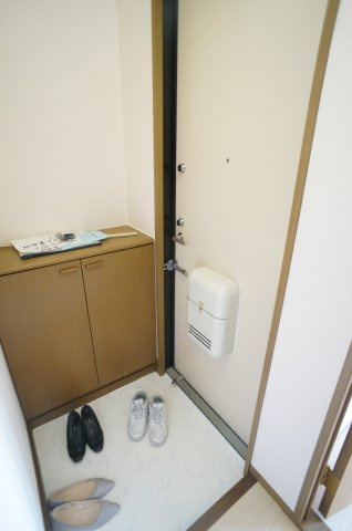 アベニュータツミの玄関