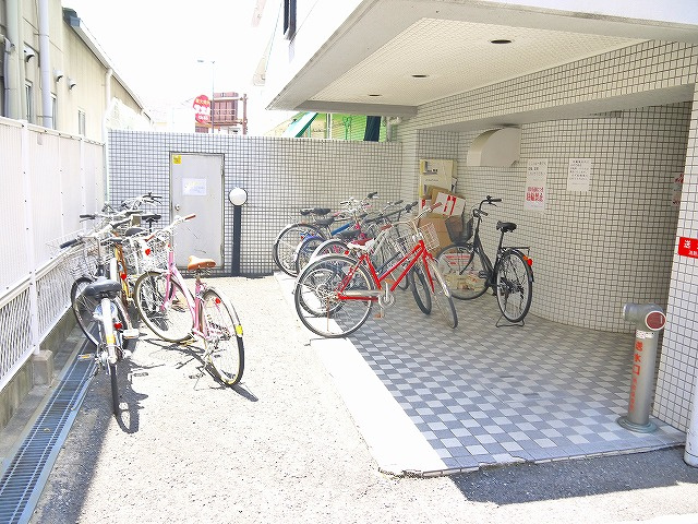 GRANDSTEADY奈良三条のその他共用部分|駐輪場です
