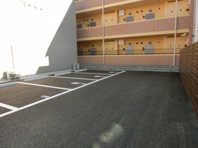 上広谷月極駐車場の外観