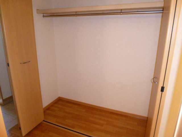 サニーレジデンス　ＹＫの収納|廊下収納