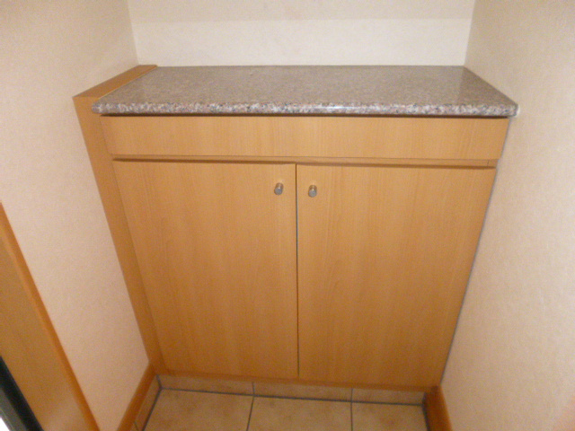 サニーレジデンス　ＹＫの内装|シューズボックス