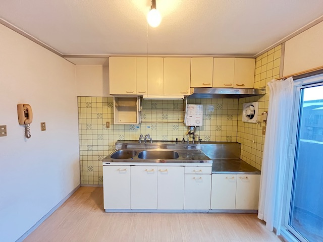 新檜尾台第2次住宅5号棟のキッチン