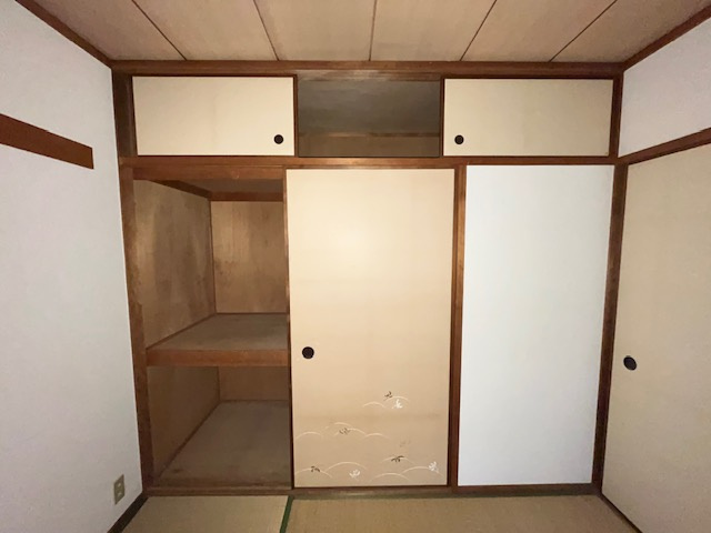 新檜尾台第2次住宅5号棟の収納