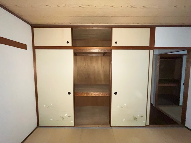 新檜尾台第2次住宅5号棟の収納