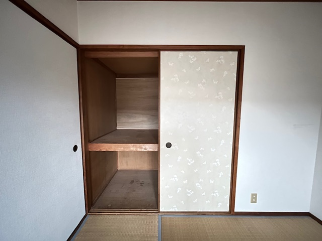 新檜尾台第2次住宅5号棟の収納