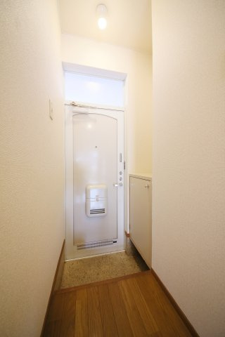 ロッキー中直の玄関