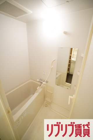 スカール千葉みなとの浴室