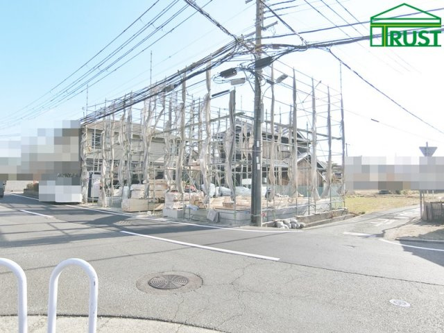 第17西区白水2号地　新築戸建の前面道路含む現地写真