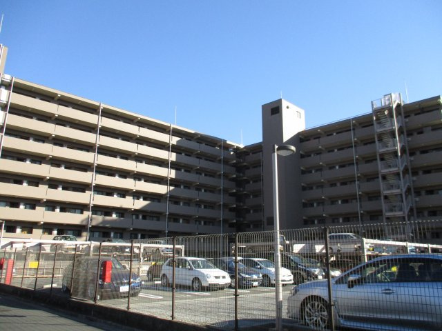 ファミール津田沼８Ｆ　船橋市前原４丁目　中古マンション　リフォーム済の外観