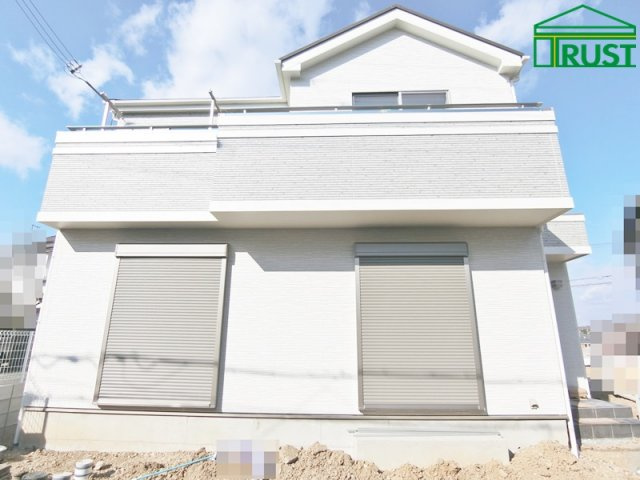 玉津町新方2期2号棟の外観