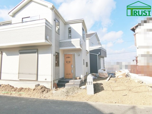 玉津町新方2期2号棟の外観