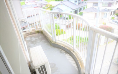 【バルコニー】 | 小森野ハイツ | 落ち着いた時間を過ごせるバルコニーです