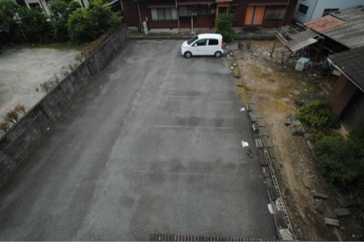 小森野ハイツの駐車場|車をお持ちの方に嬉しい駐車場付きの物件です
