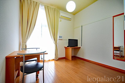 【居間・リビング】 | シーサイド牧の鼻