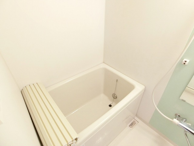 メイフェア三沢の浴室