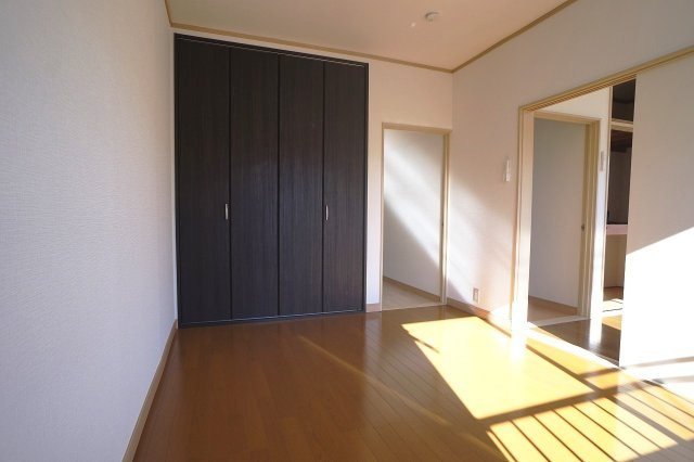 第３仲村ビルの洋室