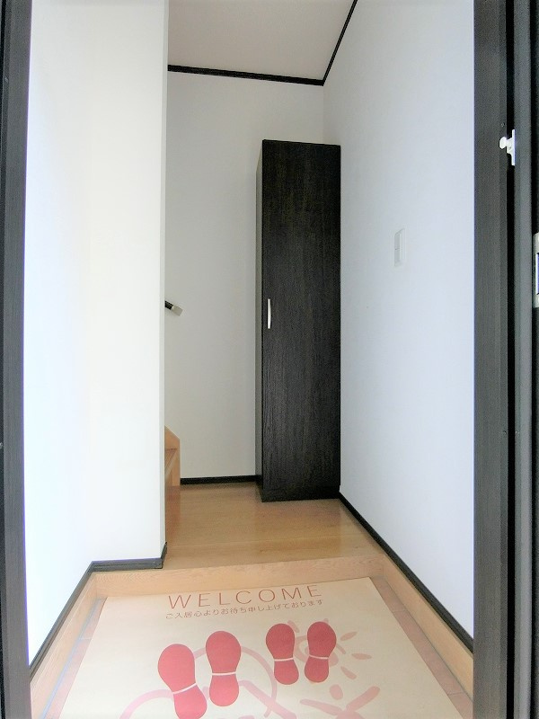 ｉ・Ｃｏｕｒｔ（アイ・コート）Aの玄関
