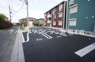【駐車場】