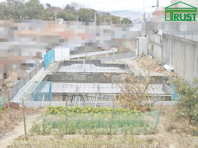 明石市旭が丘18-1期（全2棟）1号棟の外観